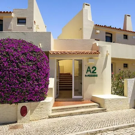 Garden Paradise, Old Town & Appartement Albufeira