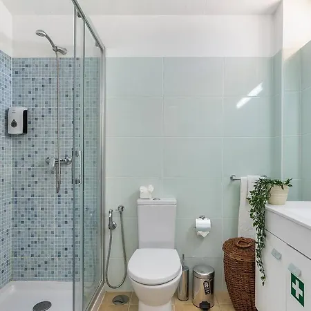 Garden Paradise, Old Town & Albufeira