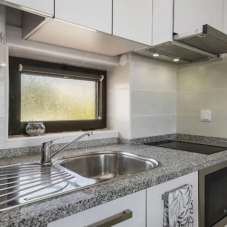 Garden Paradise, Old Town & Apartment