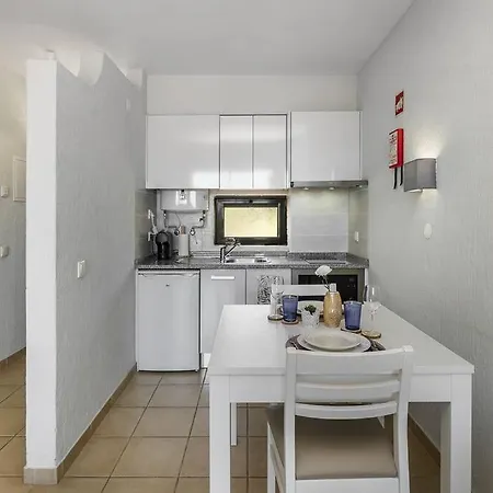 Garden Paradise, Old Town &