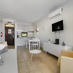 Garden Paradise, Old Town & Apartment Albufeira